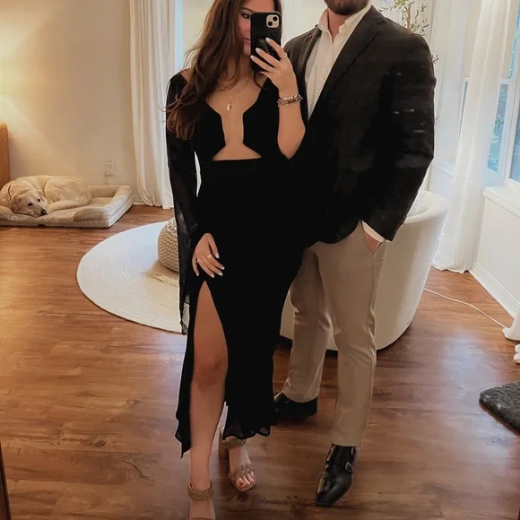 ASOS Midi Flowy Long Sleeve Cutout Dress in Navy - Picture 6 of 8